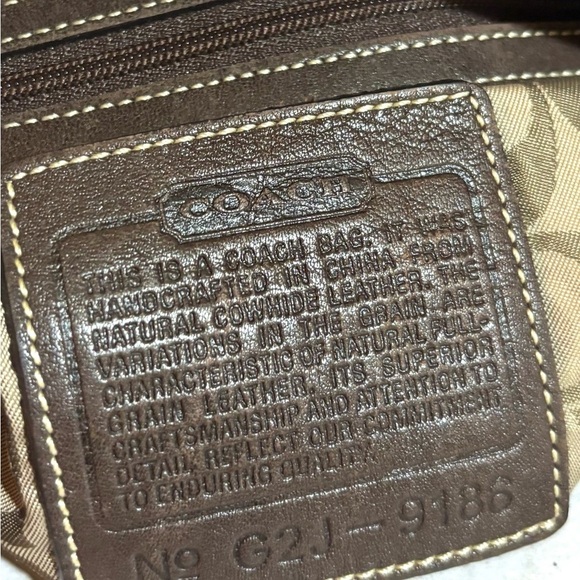 Coach vintage distressed Brown Leather Shoulder Bag - Picture 4 of 8